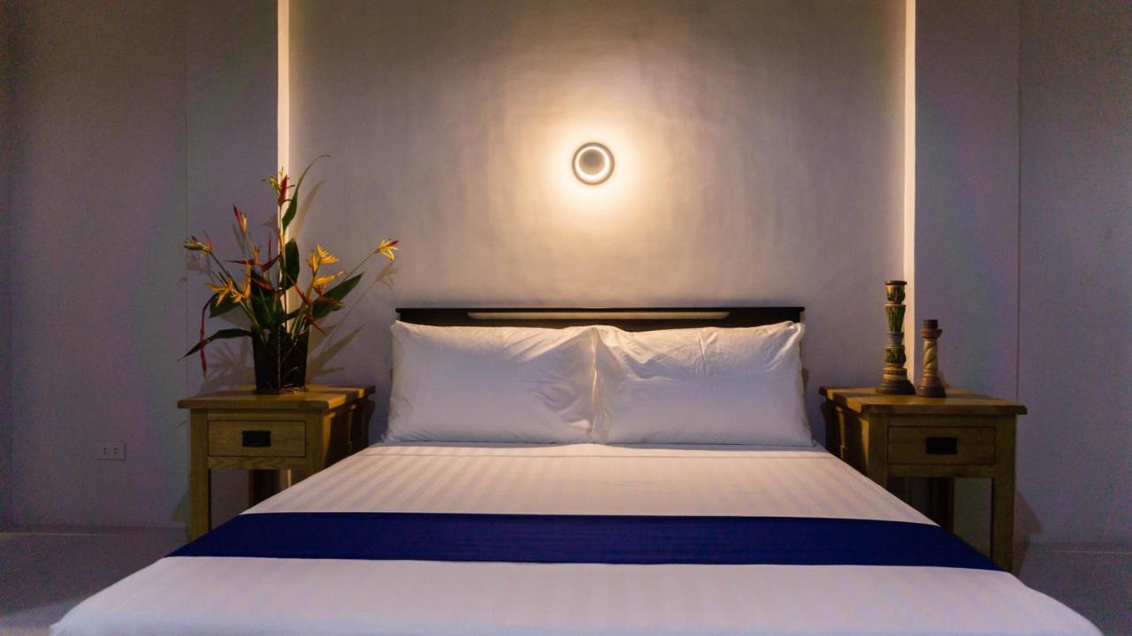 South Anchorage Inn Ел Нидо Екстериор снимка